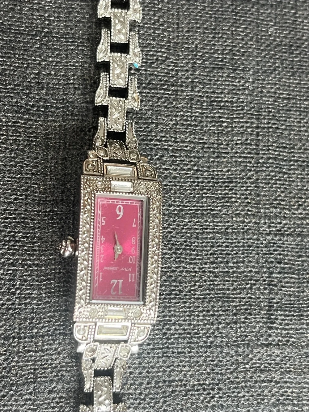 Betsey Johnson sleek betsey